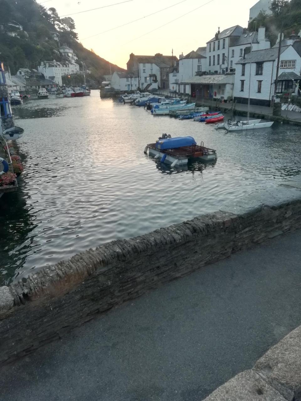 The House On The Props Bed & Breakfast Polperro Eksteriør bilde