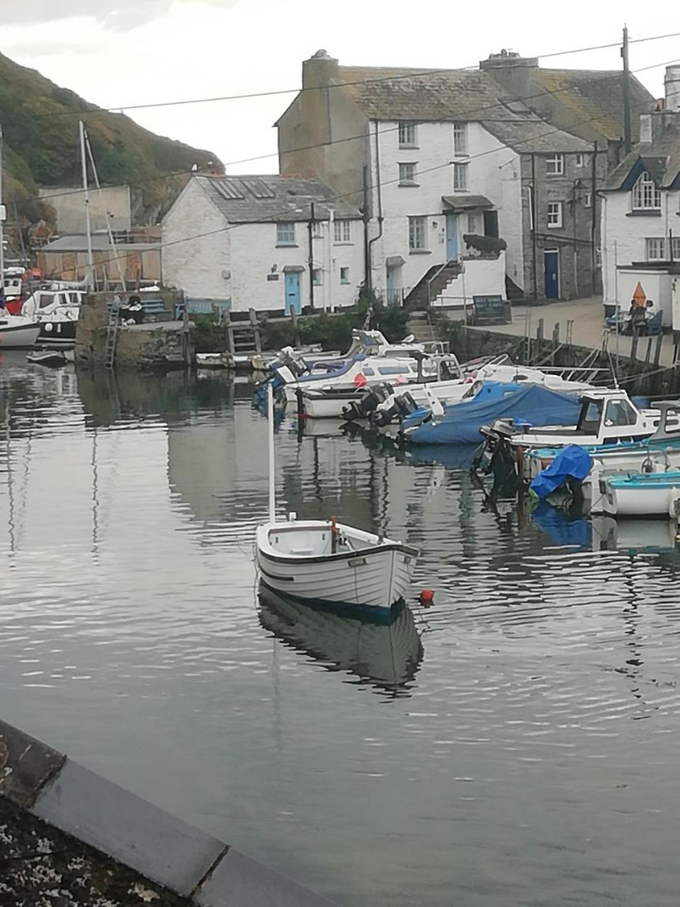 The House On The Props Bed & Breakfast Polperro Eksteriør bilde